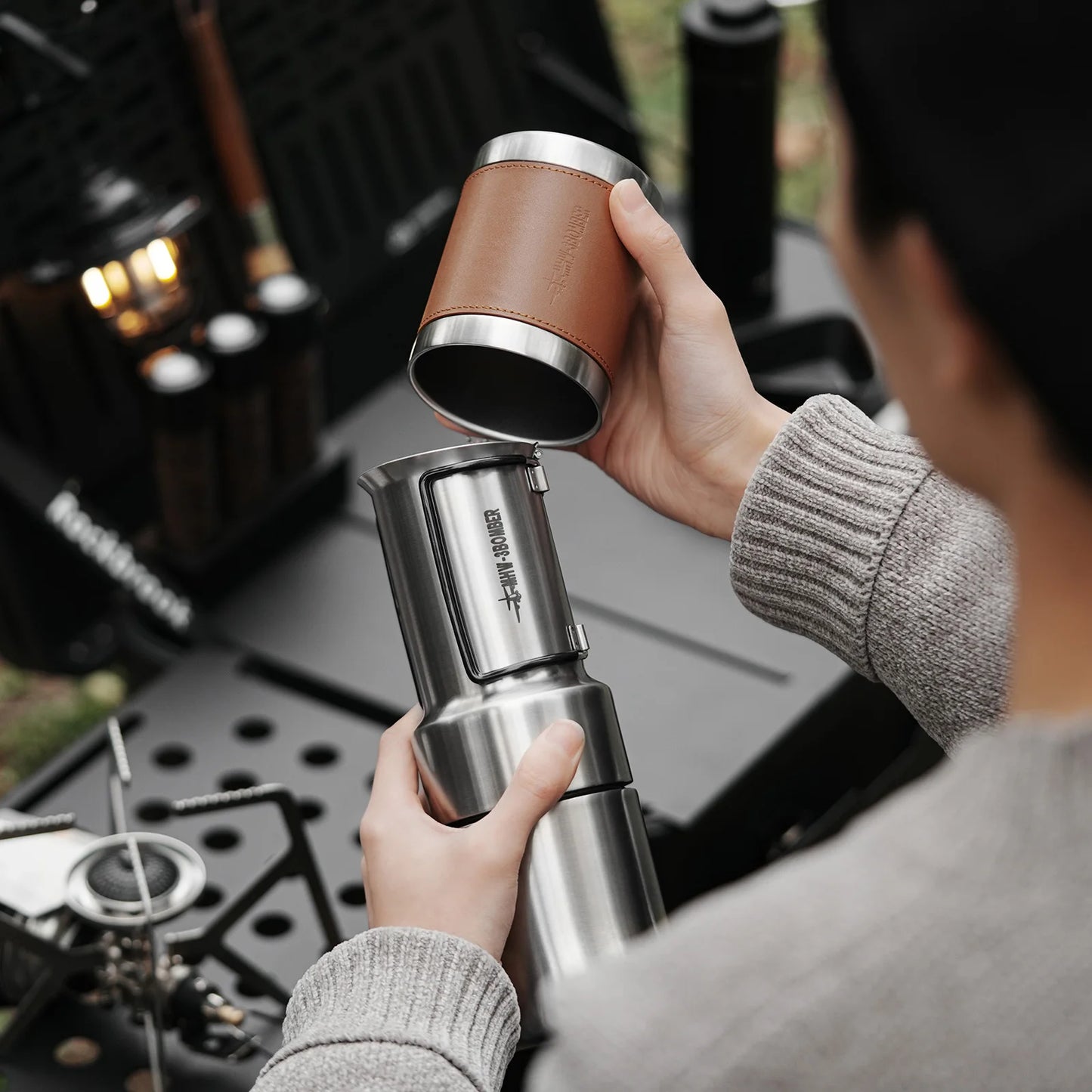 Cafeteira Camping em Aço Inoxidável 350ml com Pote-Copo Kazaen