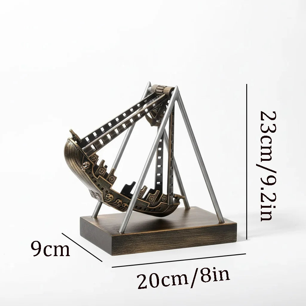 Escultura Cinetica em Metal para Mesa Viking Kazaen