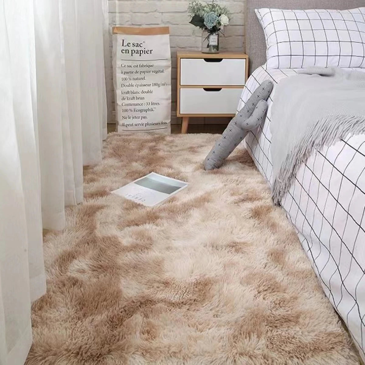 Tapete de Pelucia Antiderrapante para Quarto Kazaen