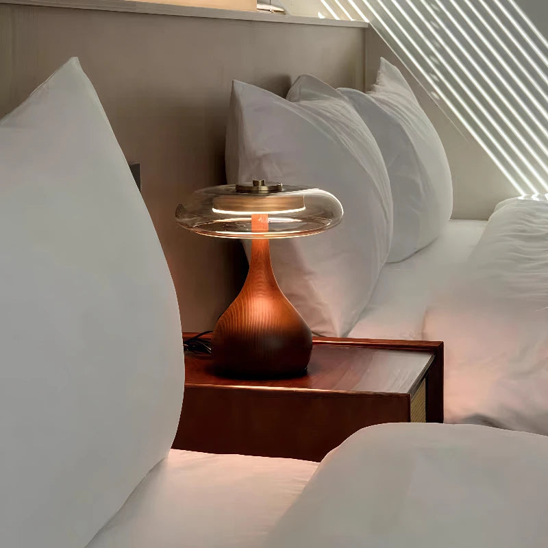Luminaria de Assoalho em Vidro Cristalino e Design Nordico Kazaen
