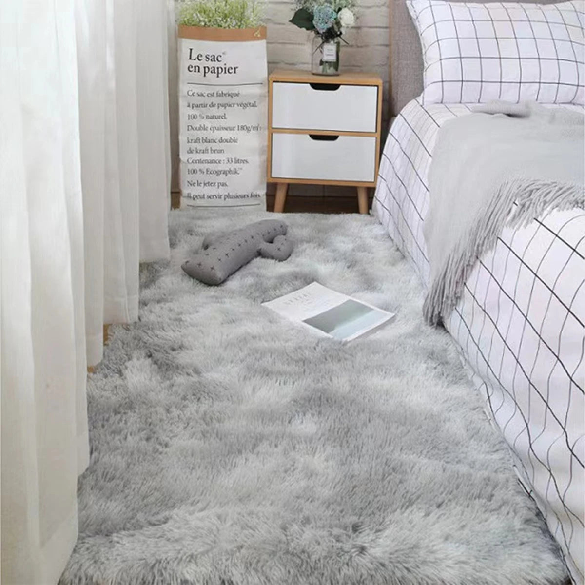 Tapete de Pelucia Antiderrapante para Quarto Kazaen