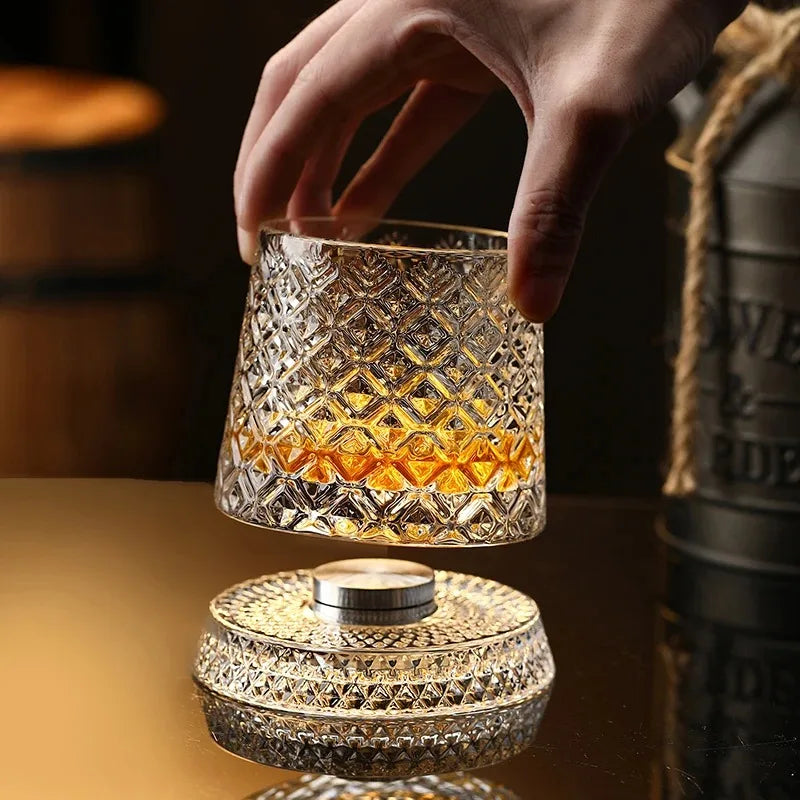 Copo de Whisky Giratório 360º em Cristal