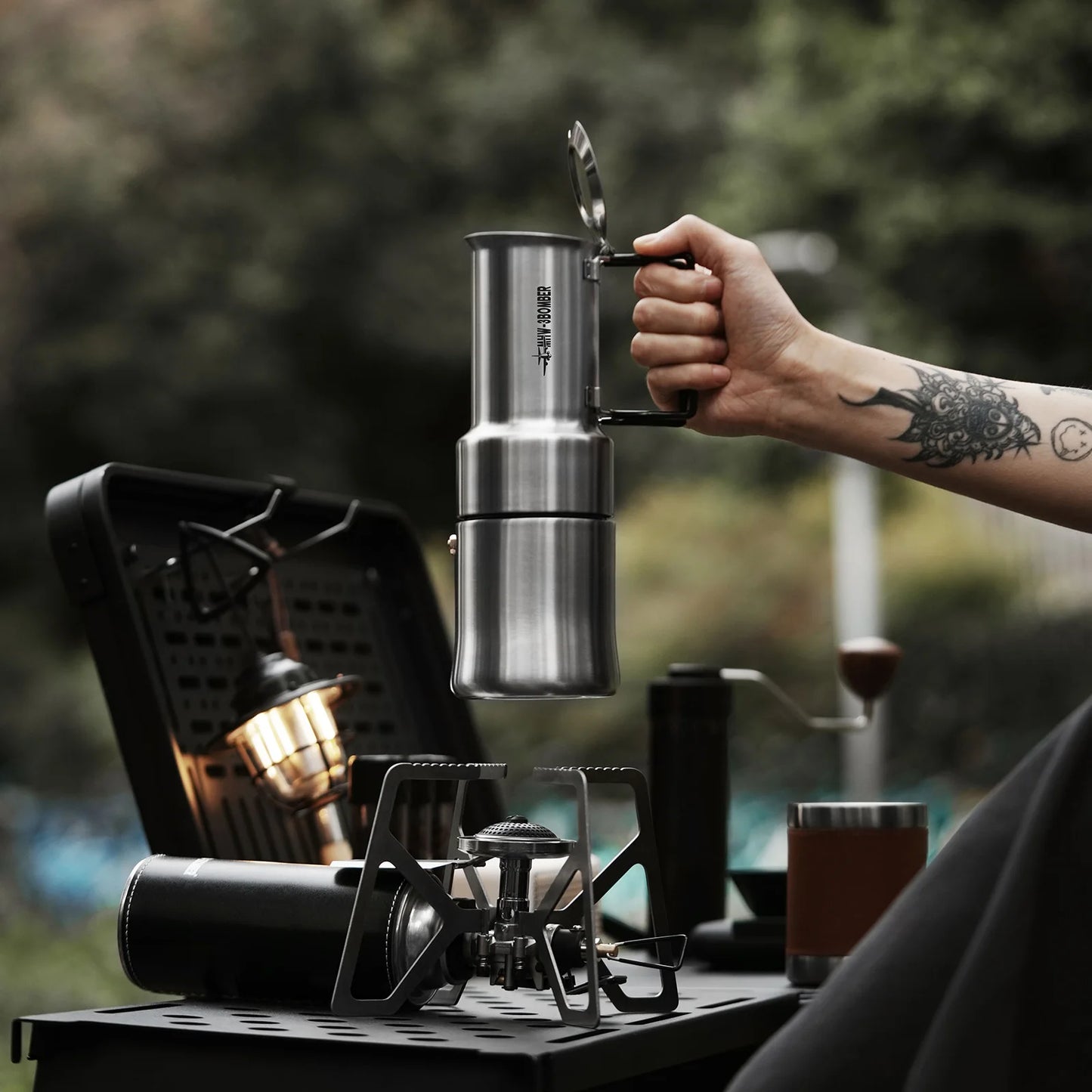 Cafeteira Camping em Aço Inoxidável 350ml com Pote-Copo Kazaen