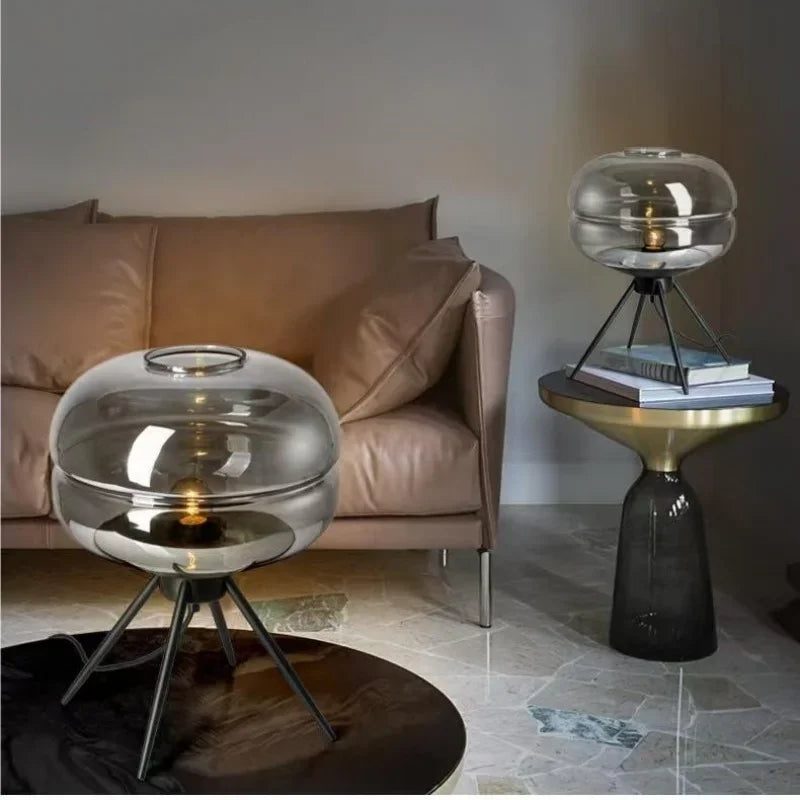 Luminaria de Mesa em Vidro Cristalino Minimalista Kazaen