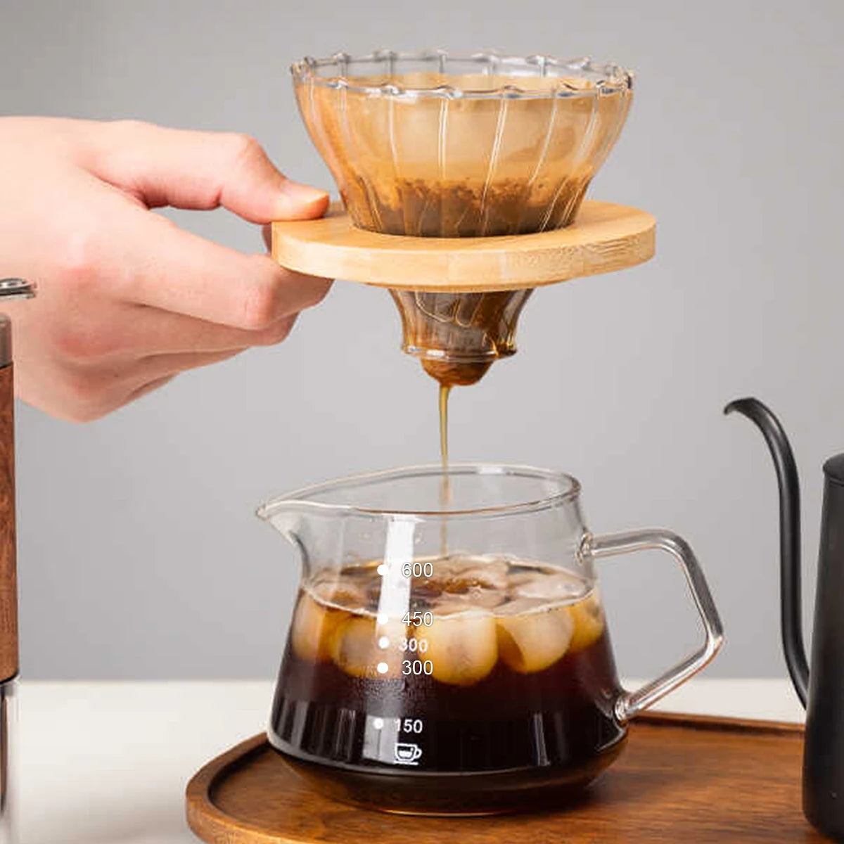 Conjunto de Cafeteira Pour Over em Vidro e Aço Inoxidável Kazaen