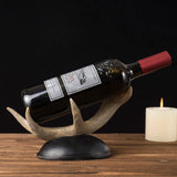 Escultura para Vinho em Resina Chifres de Cervo