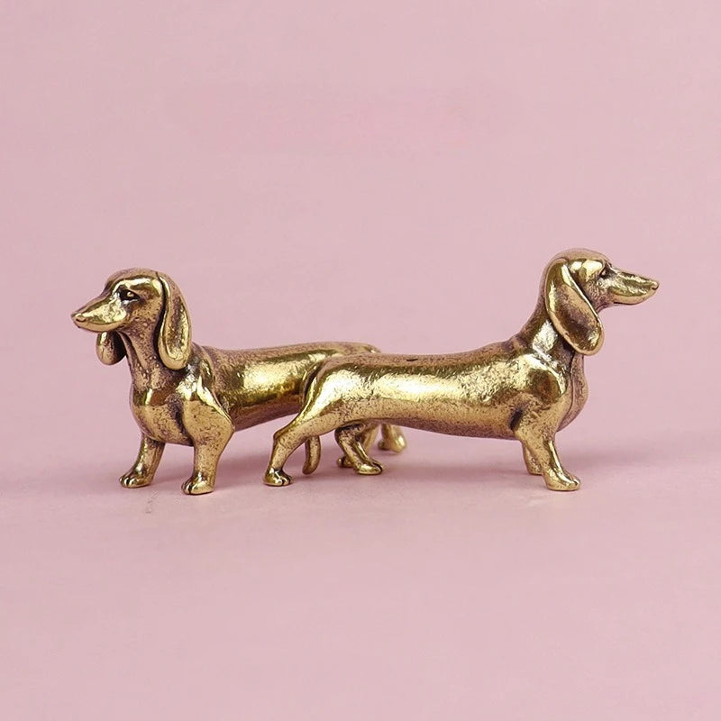 Estátua Decorativa de Dachshund em Latão Polido Kazaen