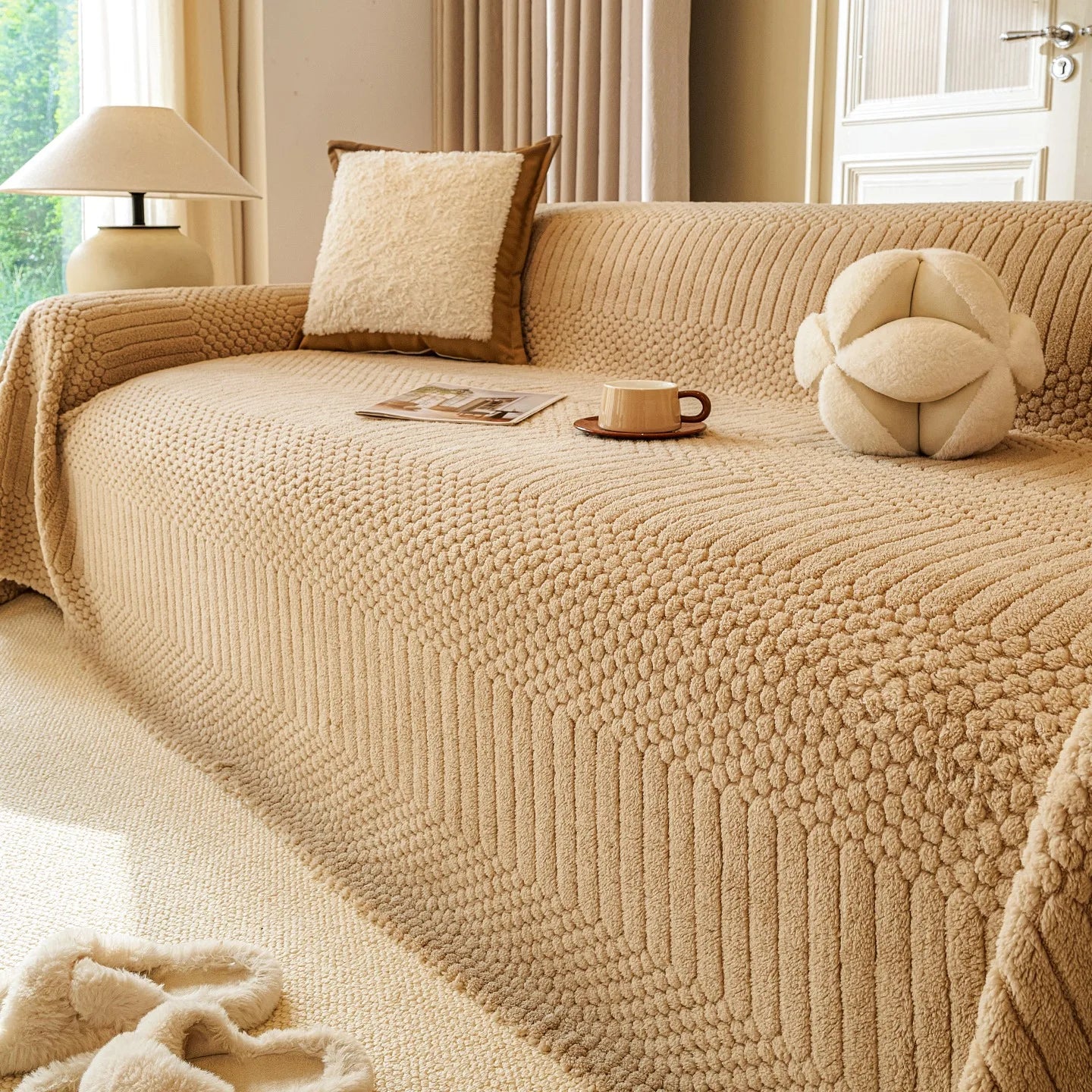 Manta decorativa Kazaen jacquard sobre sofá de sala estilo boêmio