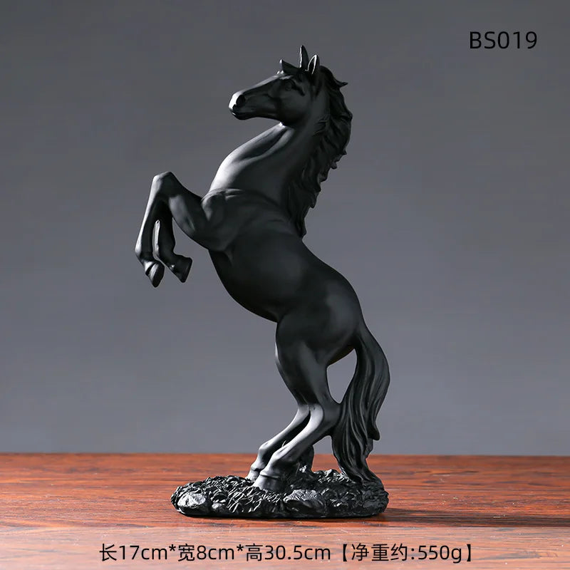 Estátua de Cavalo Vitória em Resina Elegante Kazaen